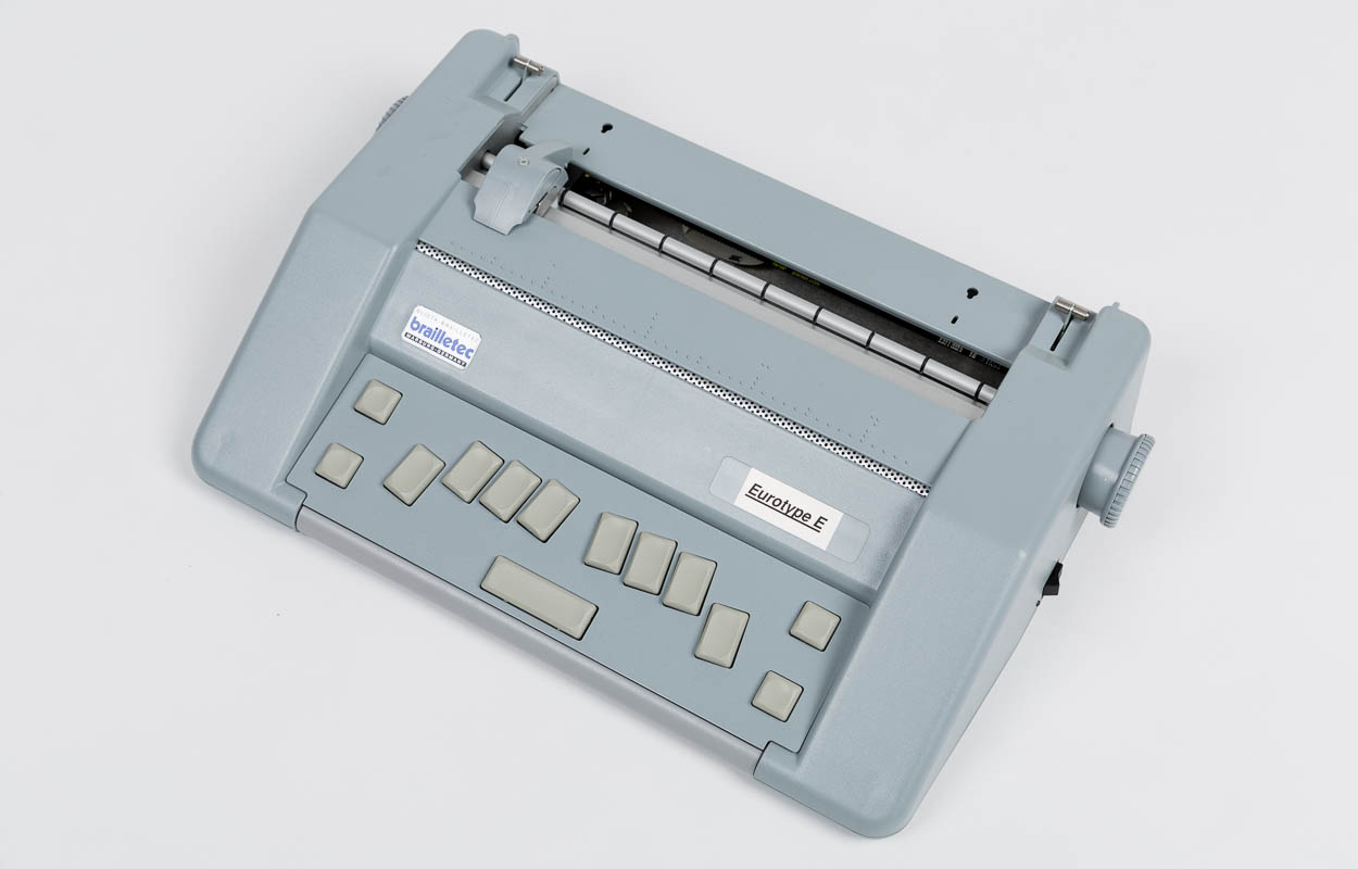 Machine à écrire braille Eurotype E électrique