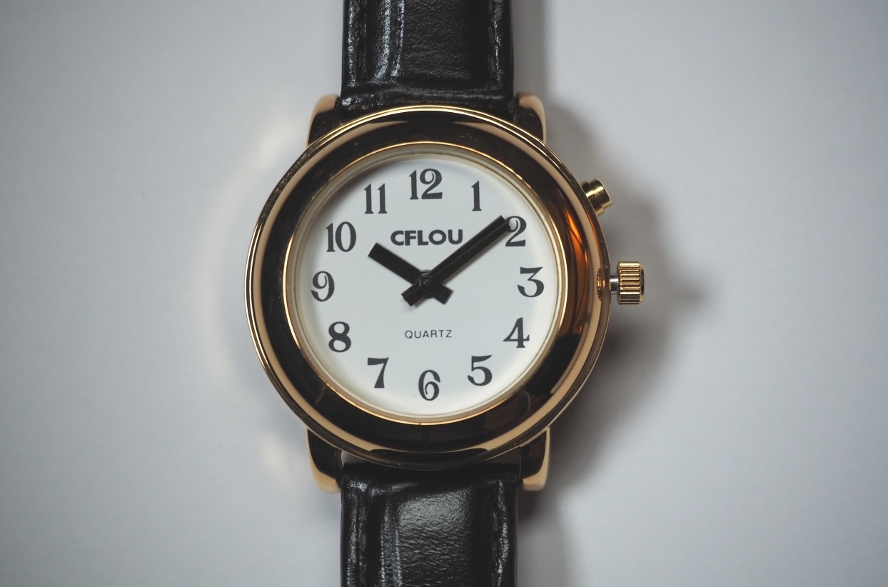 Armbanduhr Cflou Einknopf 28 mm sprechend, französisch, Lederband